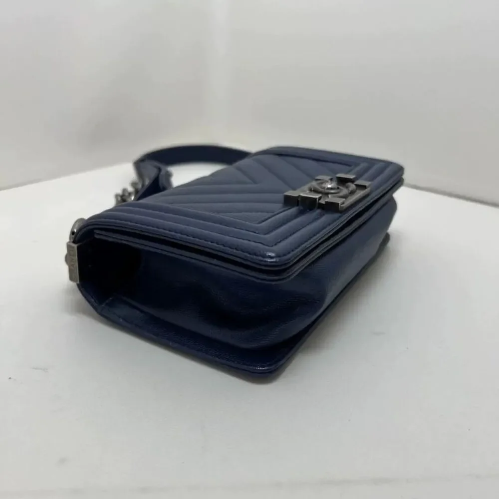 CHANEL brand color